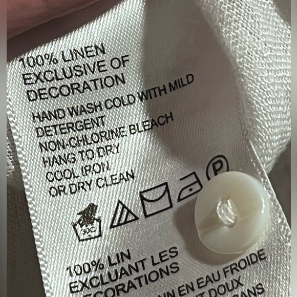 Tommy Bahama Linen Embroidered Button Up Shirt size Medium. - Picture 6 of 8